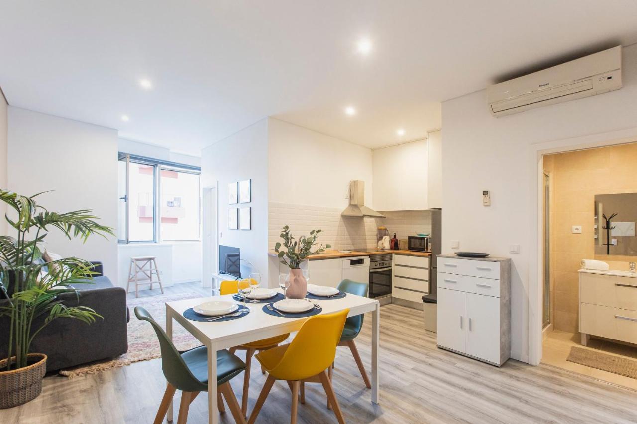 Seaside 1Br Flat W/ Ac In Matosinhos By Lovelystay Eksteriør bilde
